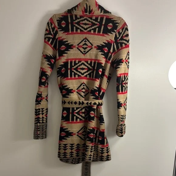 Jones New York Black and Tan Wrap Cardigan with Geometric Pattern - Picture 3 of 3
